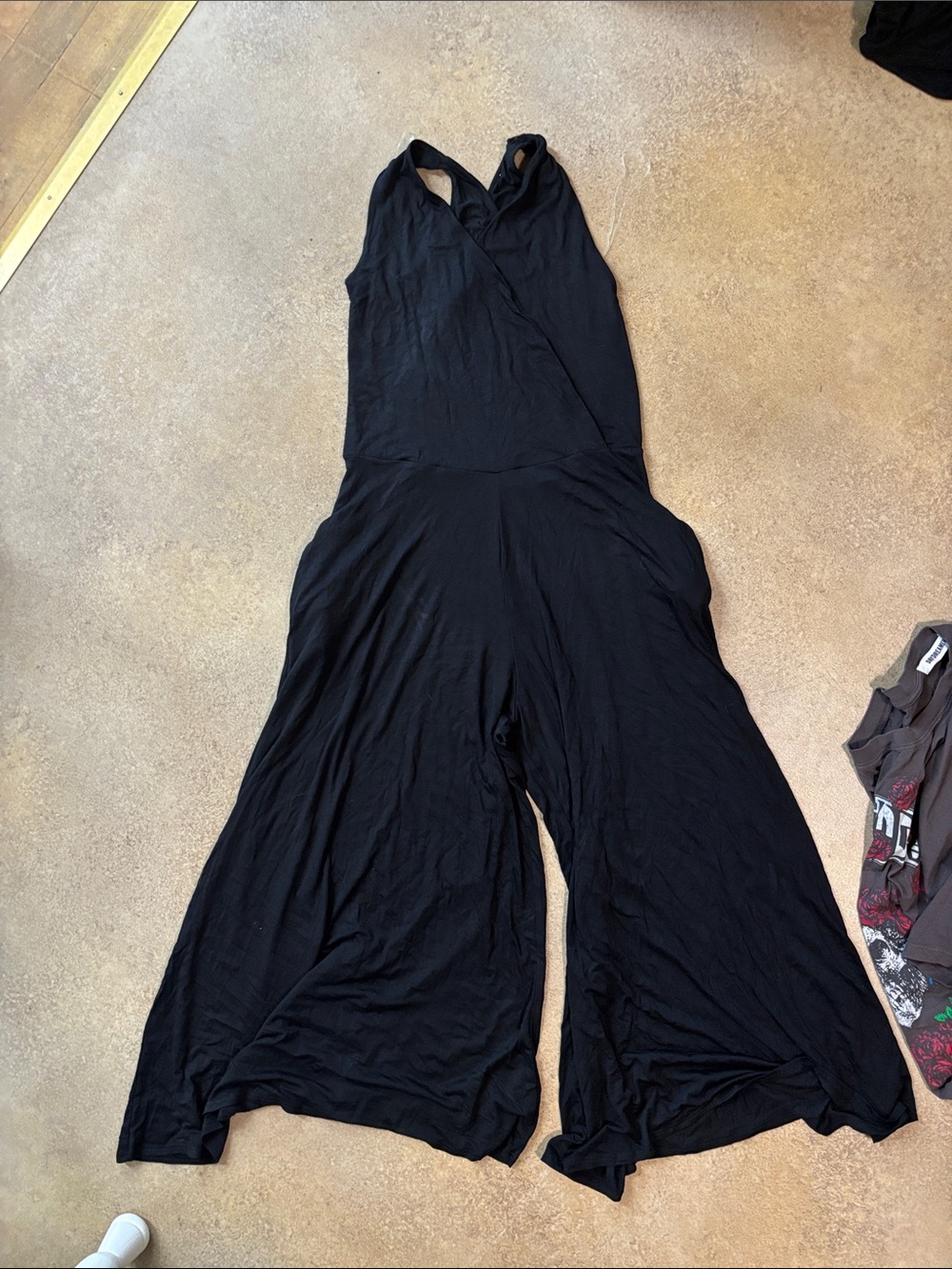 Active USA Black Sleeveless Wide-Leg Jumpsuit